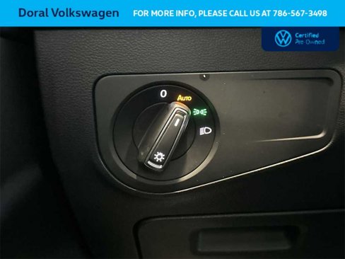 Certified 2023 Volkswagen Tiguan SE image 17