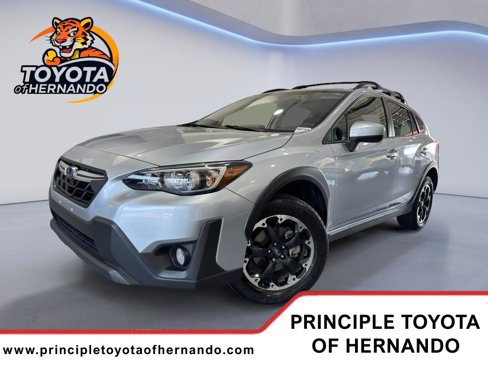 Used 2022 Subaru Crosstrek 2.0i Premium w/ Moonroof Package image 1