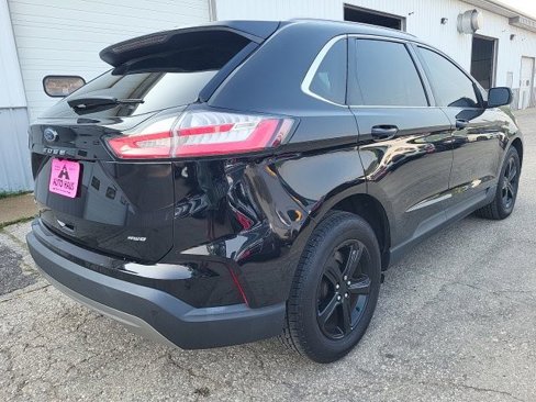 Used 2021 Ford Edge SEL w/ Convenience Package image 6