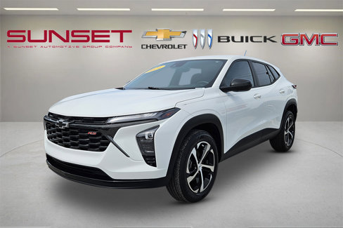 Certified 2024 Chevrolet Trax RS image 3