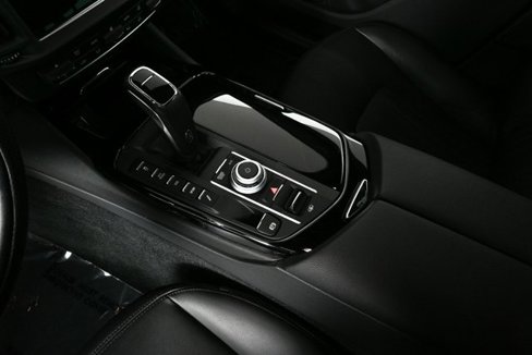 Certified 2022 Maserati Levante GT image 18