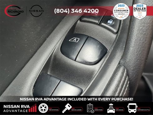 Used 2020 Nissan Rogue S image 22