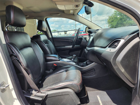 Used 2016 Dodge Journey R/T w/ Driver Convenience Group image 17