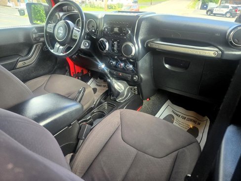 Used 2013 Jeep Wrangler Unlimited Sport image 94