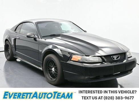Used 2003 Ford Mustang GT image 2