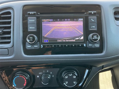 Used 2022 Honda HR-V LX image 23