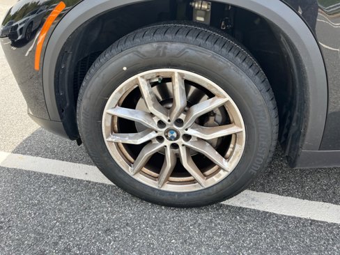 Used 2022 BMW X5 xDrive40i w/ Premium Package image 27