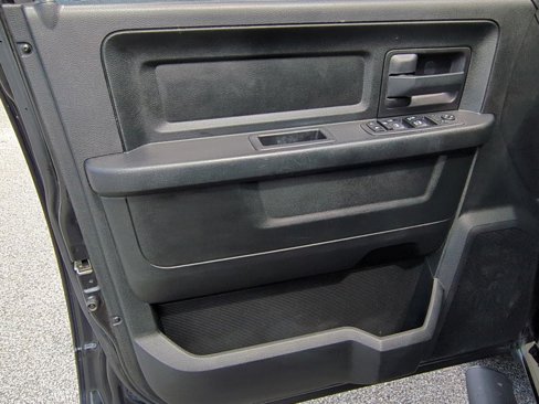 Used 2018 RAM 1500 Tradesman image 10