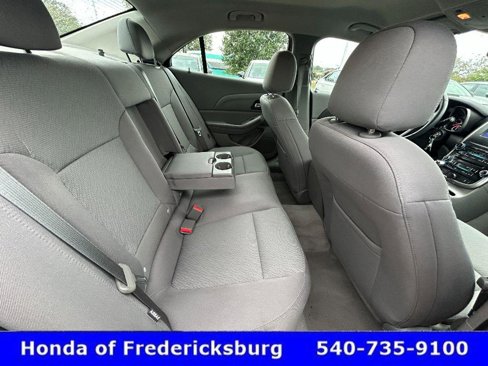 Used 2015 Chevrolet Malibu LS image 32