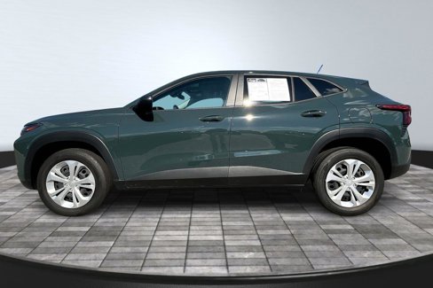 Used 2025 Chevrolet Trax LS image 15