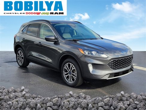 Used 2020 Ford Escape SEL image 2