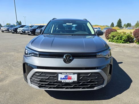 New 2025 Volkswagen Taos S image 9
