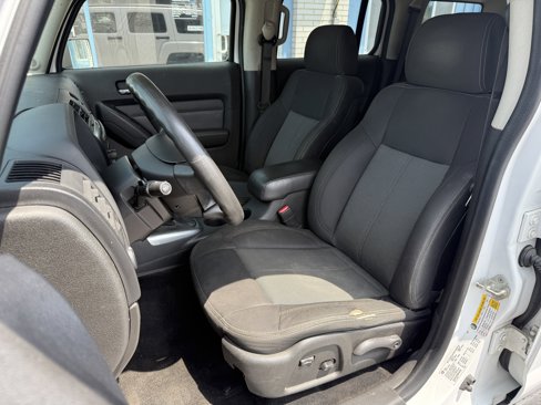 Used 2009 HUMMER H3 image 13