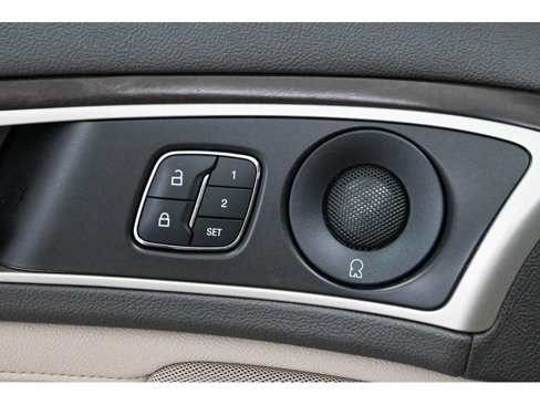 Used 2019 Lincoln MKZ Reserve w/ Reserve Plus Package image 30