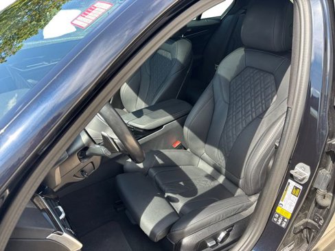 Used 2023 BMW 540i xDrive w/ M Sport Package image 22