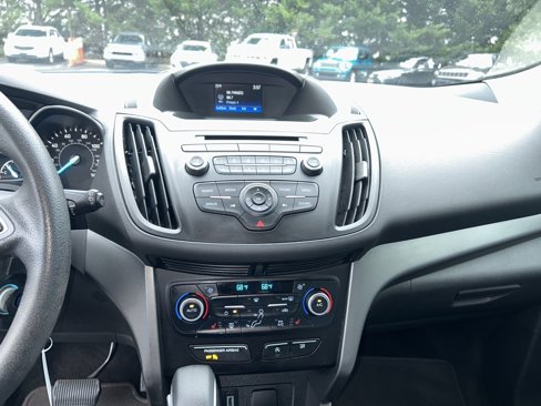 Used 2018 Ford Escape SE image 13