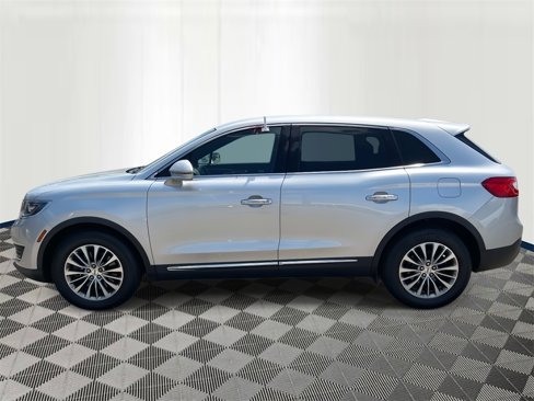 Used 2016 Lincoln MKX Select image 2