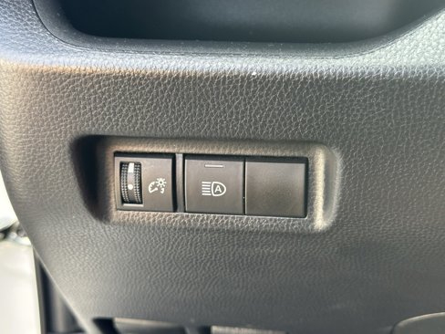 Used 2023 Toyota RAV4 LE image 30