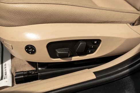 Used 2011 BMW 328i xDrive Sedan image 15