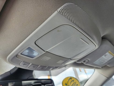 Used 2022 Ford Edge SEL w/ Convenience Package image 17