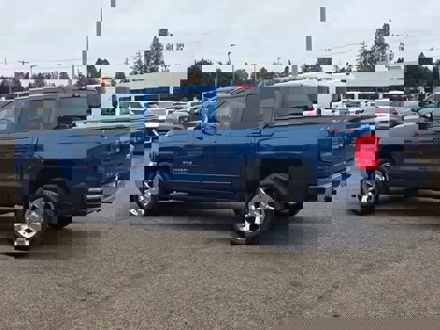 Used 2018 Chevrolet Silverado 1500 LT w/ LT Eassist Package image 27