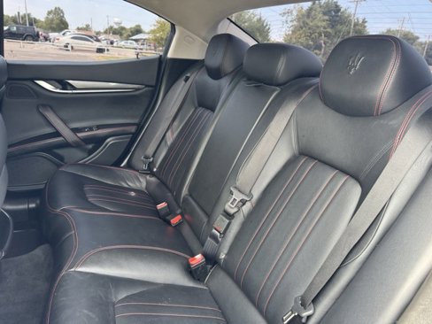 Used 2018 Maserati Ghibli image 13