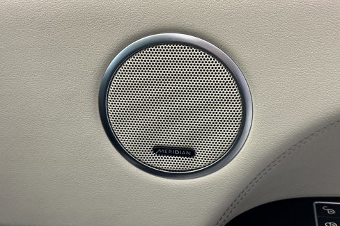 Used 2013 Land Rover Range Rover HSE image 23
