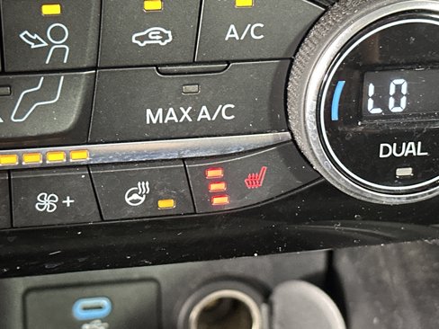 Used 2021 Ford Escape SEL w/ Technology Package image 26