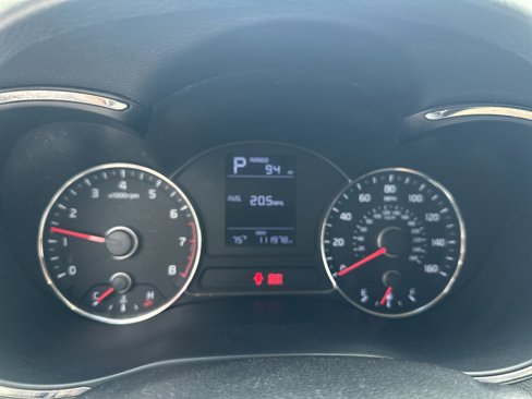 Used 2018 Kia Forte LX image 10