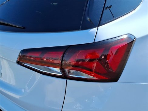 Used 2022 Chevrolet Equinox LT image 11