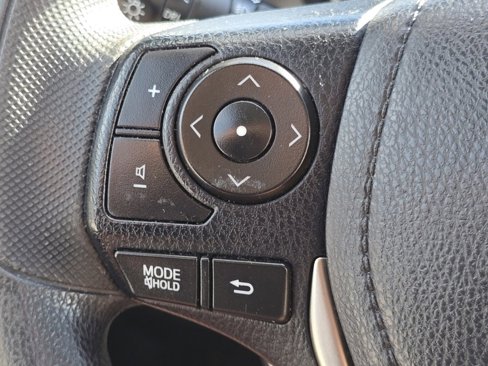 Used 2015 Toyota RAV4 XLE image 10