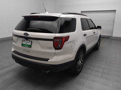 Used 2018 Ford Explorer Sport w/ Equipment Group 401A image 9