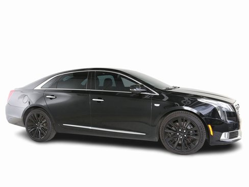 Used 2018 Cadillac XTS Platinum image 12