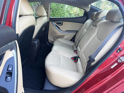 Used 2013 Hyundai Elantra Limited w/ Technology Pkg image 11
