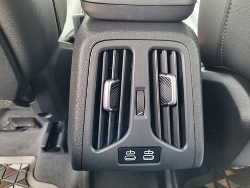 New 2025 BMW X1 xDrive28i w/ Technology Package image 16