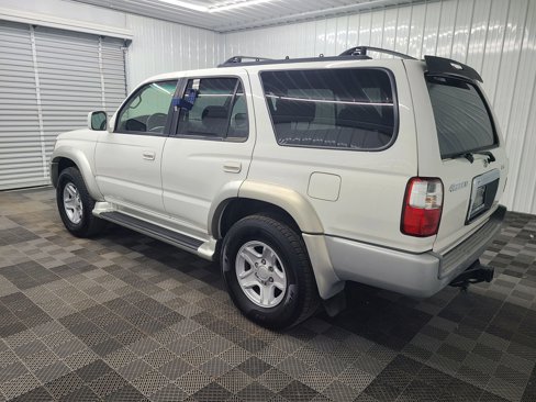 Used 2002 Toyota 4Runner SR5 image 9