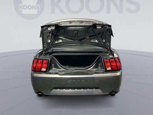 Used 2004 Ford Mustang GT image 30