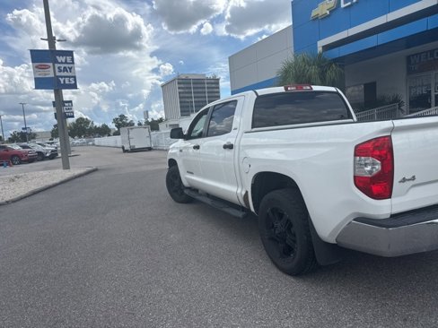 Used 2014 Toyota Tundra SR5 image 5
