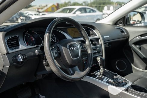 Used 2009 Audi A5 3.2 image 12