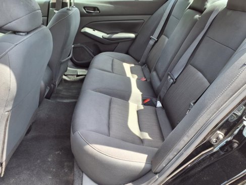 Used 2024 Nissan Altima 2.5 SV image 24