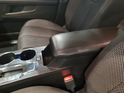 Used 2017 Chevrolet Equinox LS image 27
