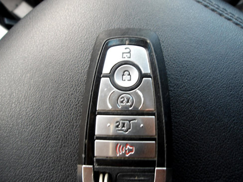 Used 2020 Ford Edge SEL w/ Convenience Package image 15