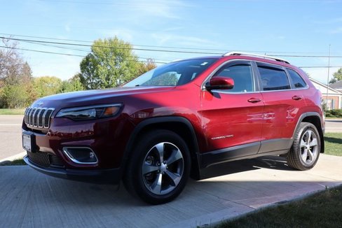 Used 2019 Jeep Cherokee Limited image 6