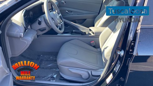 Used 2024 Hyundai Elantra SEL image 24