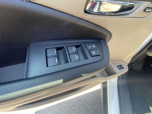 Used 2022 Honda Pilot EX-L image 23