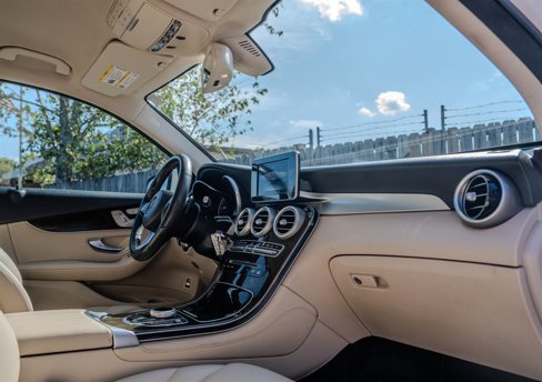Used 2019 Mercedes-Benz GLC 300 image 29