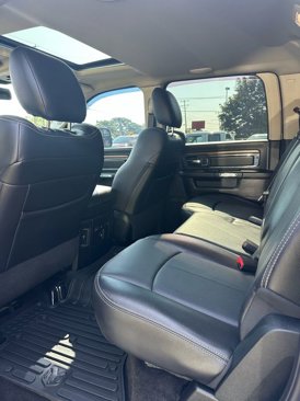 Used 2018 RAM 2500 Laramie w/ Sport Appearance Group image 12