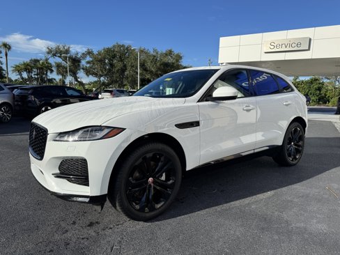 Used 2023 Jaguar F-PACE S image 7