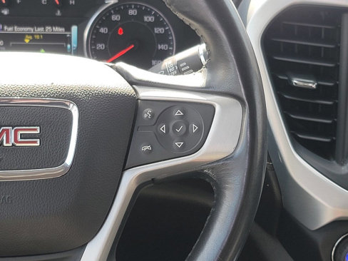 Used 2017 GMC Acadia SLT image 15