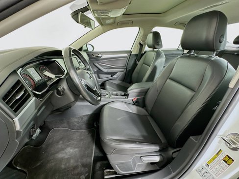 Used 2019 Volkswagen Jetta SE image 13